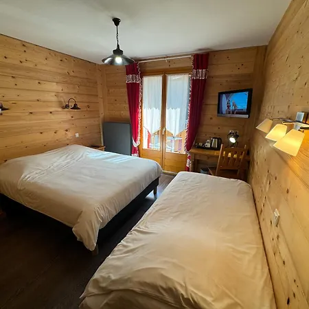 Le Schuss Hotel