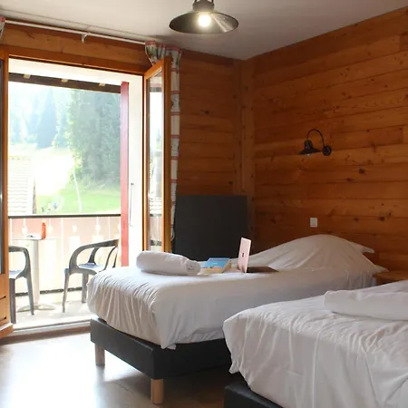 Le Schuss Hotel 3*