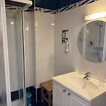 Le Schuss Hotel
