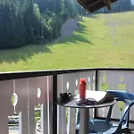 Le Schuss Hotel