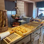 Le Schuss Hotel 3*