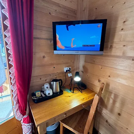 Le Schuss 3* シャテル