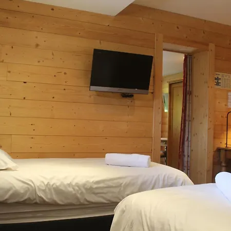 Hotell Le Schuss 3*